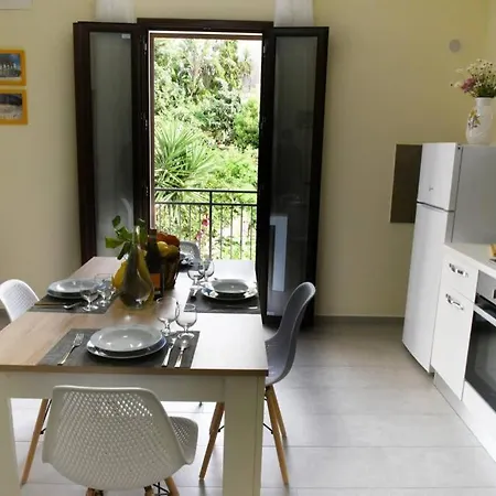 La Domus Di Segesta Apartman *